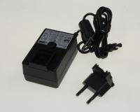 EAY43986501 Adapter